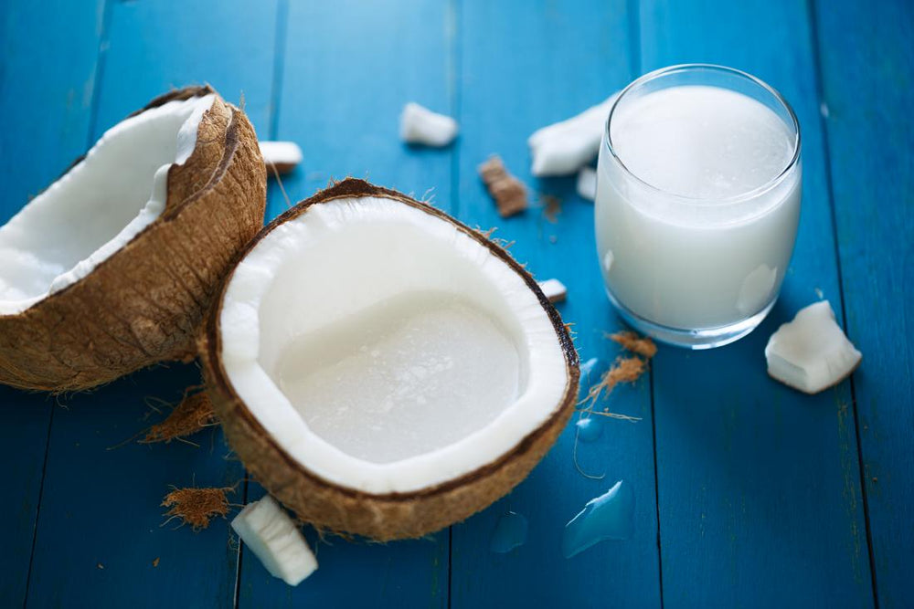 How To Use Coconut Milk For Hair: The Best Tips